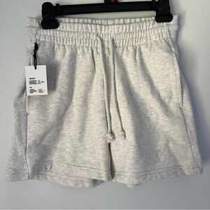 TNA cozy fleece sweatshorts BNWT